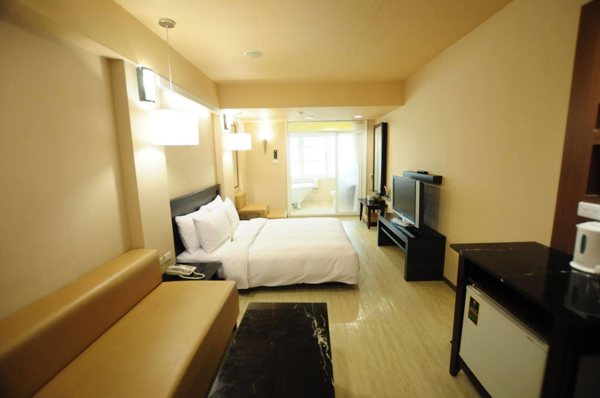 Kindness Xin Jue Jiang Hotell Kaohsiung Eksteriør bilde
