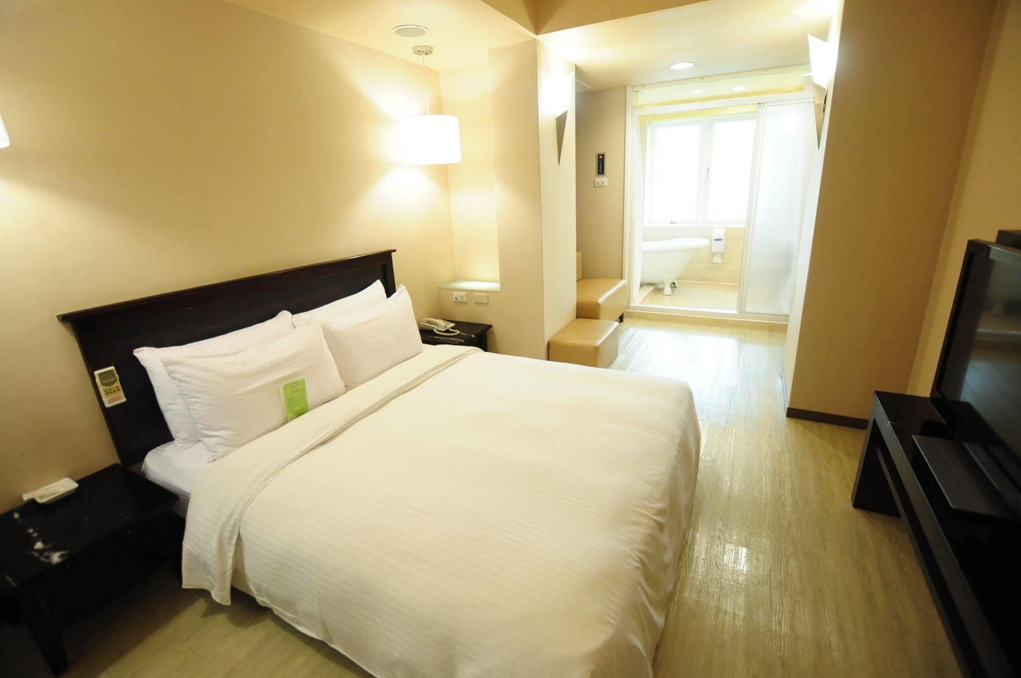 Kindness Xin Jue Jiang Hotell Kaohsiung Eksteriør bilde